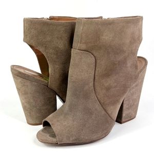 Schutz Camel Suede Bootie Heels EU 41 Open Toe Heel